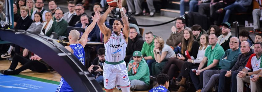 „Święta wojna” pełna zwrotów akcji. Śląsk przycisnął w kluczowych momentach (galeria zdjęć)